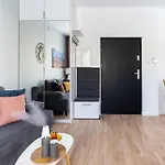 Koszykowa 51 Superapart - With Parking, Near Pkin & Zlotych Tarasow * Varšava